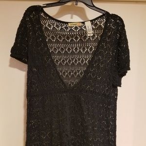 Beautiful Crochet V-Top